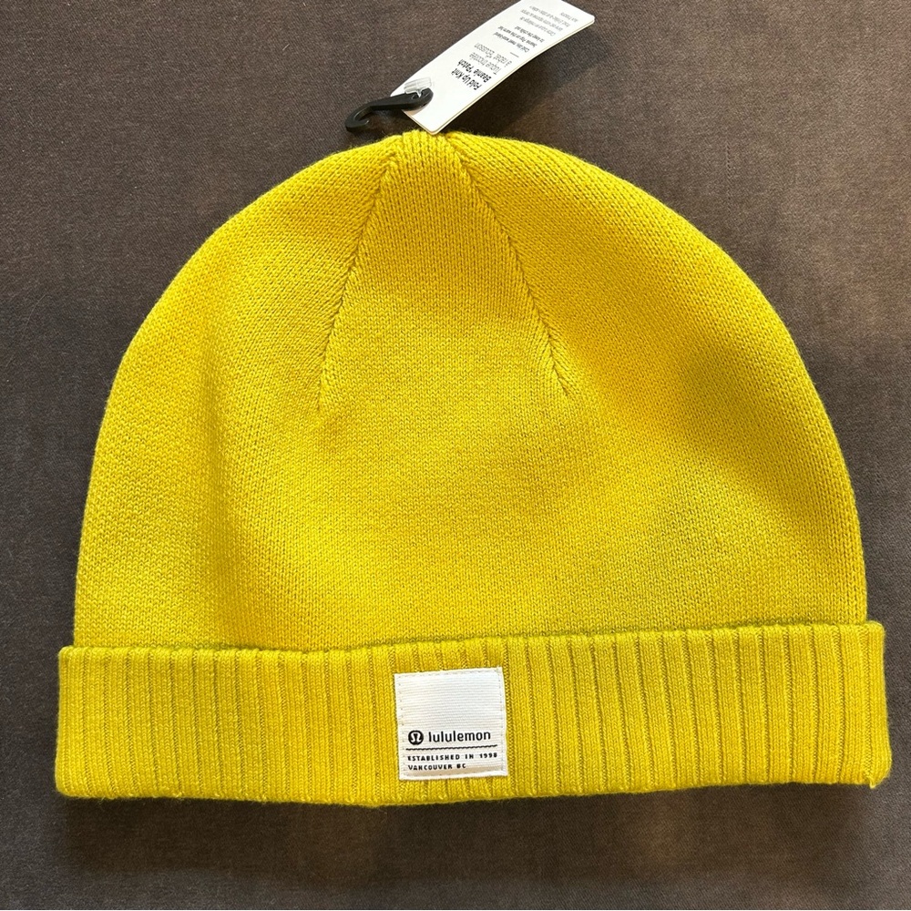 Lululemon Fold Up Knit Beanie Yellow